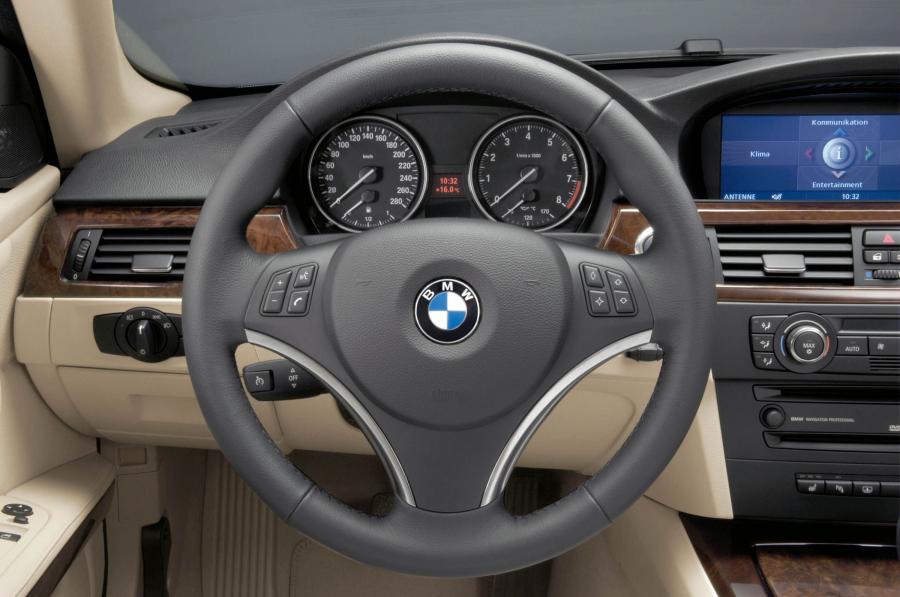  BMW 3-Series Coupe 2007 года  (фото 212 из 219)